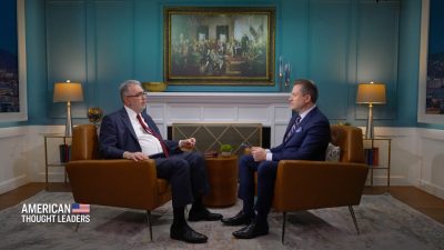 אסטרטגיית "שלוש המלחמות" ודיפלומטית הפנדה של סין: פיירו טוצי