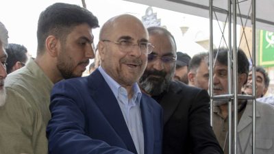 מוחמד באקר קאליבאף: הטכנוקרט בשירות הדיקטטורה