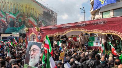 המלחמה באיראן – פרשנות: ״ניתן לראות פלגים שונים הנלחמים זה בזה יותר משהם נלחמים בארה״ב, הן בדרג הצבאי והן בדרג המדיני״